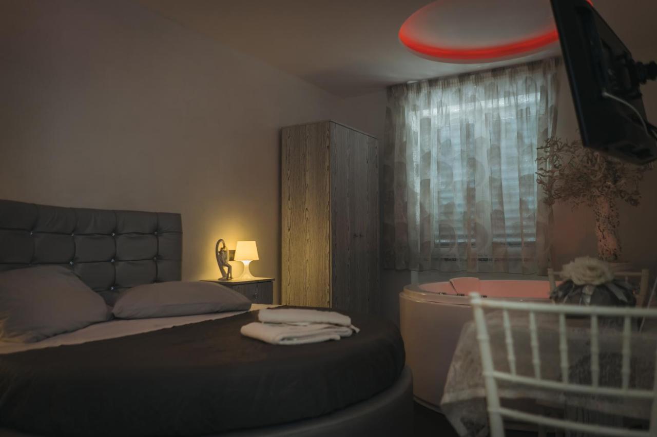 Dl Luxury B&B Neapel Zimmer foto